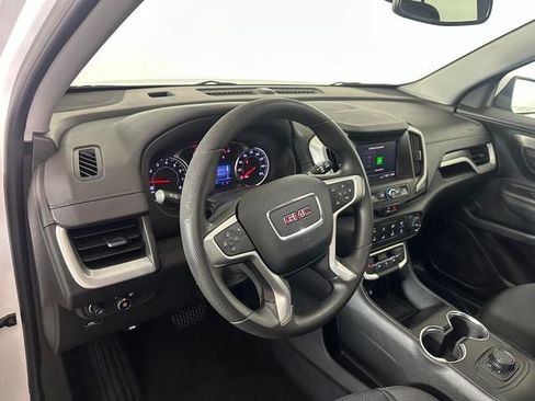 Used 2022 GMC Terrain SLE FWD image 14