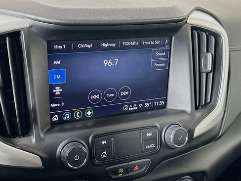 Used 2022 GMC Terrain SLT w/ Tech Package image 19