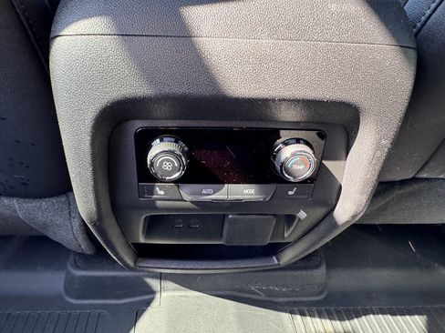 Used 2026 Chevrolet Traverse RS image 20