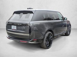 New 2026 Land Rover Range Rover Long Wheelbase SE video 2