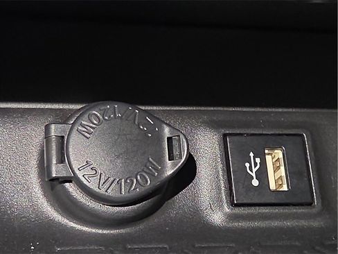 Certified 2024 Toyota RAV4 SE image 22