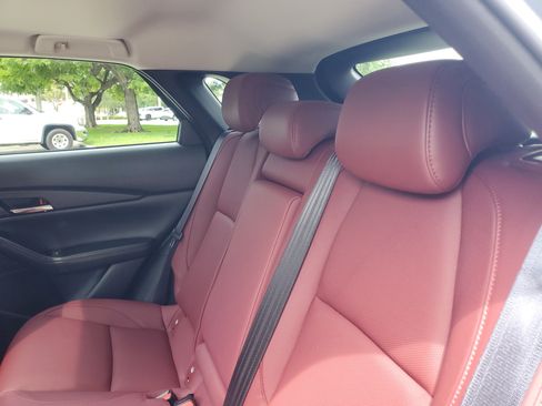 Used 2023 MAZDA CX-30 AWD 2.5 S w/ Preferred Package image 12