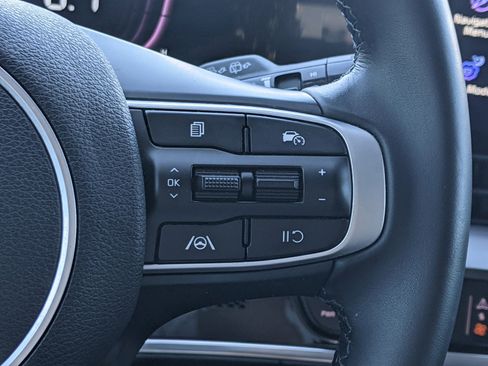 Certified 2023 Kia Sportage EX image 20