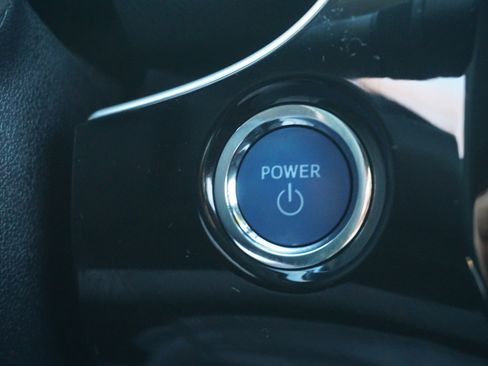 Used 2016 Toyota Prius Two image 11