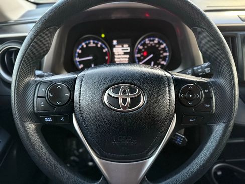 Used 2018 Toyota RAV4 LE w/ All Weather Liner Package image 28