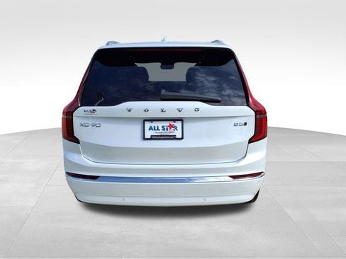 Certified 2026 Volvo XC90 B5 Plus w/ Protection Package AWD/4WD image 6