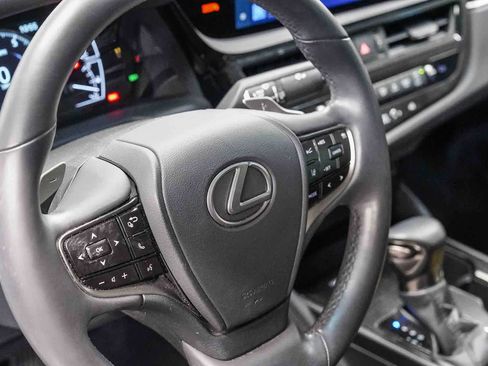 Used 2023 Lexus ES 350 w/ Premium Package FWD image 21