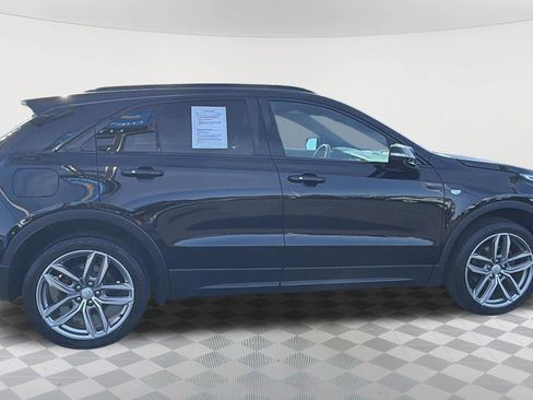Used 2021 Cadillac XT4 Sport w/ Cold Weather Package FWD image 4