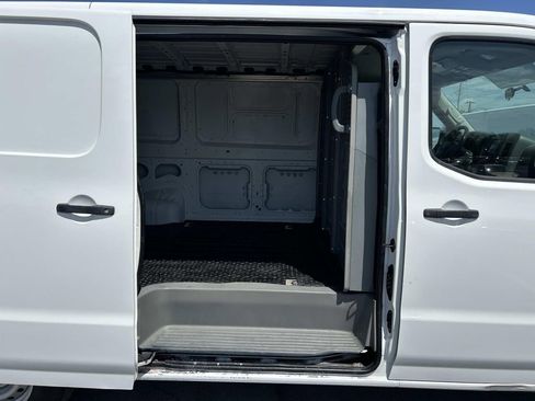 Used 2019 Nissan NV 1500 S w/ Back Door Glass Package image 16