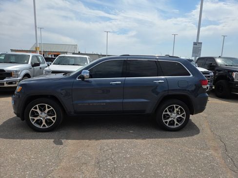 Used 2021 Jeep Grand Cherokee Limited w/ Trailer Tow Group IV AWD/4WD image 2