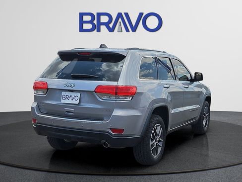 Used 2019 Jeep Grand Cherokee Limited w/ Luxury Group II AWD/4WD image 4