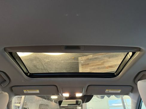 Used 2018 Honda Accord EX-L image 22