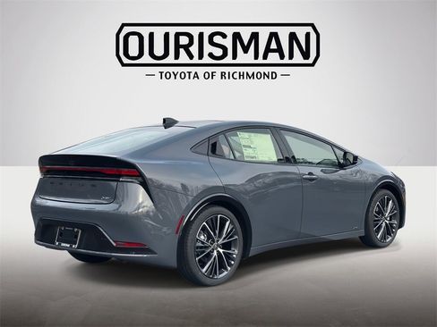 New 2026 Toyota Prius XLE image 21