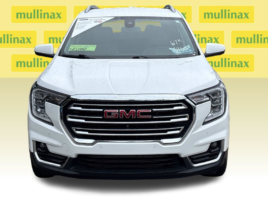 Used 2022 GMC Terrain SLT w/ Tech Package FWD image 14