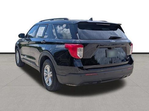 Used 2022 Ford Explorer XLT RWD image 7