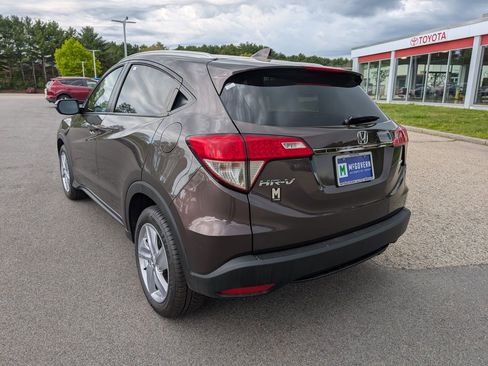 Used 2019 Honda HR-V EX image 3