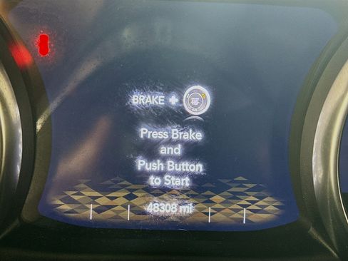 Used 2022 Jeep Wrangler Unlimited Sahara w/ Cold Weather Group image 16