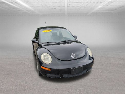 Used 2008 Volkswagen Beetle S FWD image 25