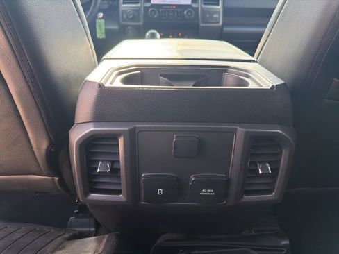 Used 2019 Ford F150 XLT w/ Equipment Group 302A Luxury AWD/4WD image 6