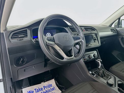 Used 2024 Volkswagen Tiguan S AWD/4WD image 9