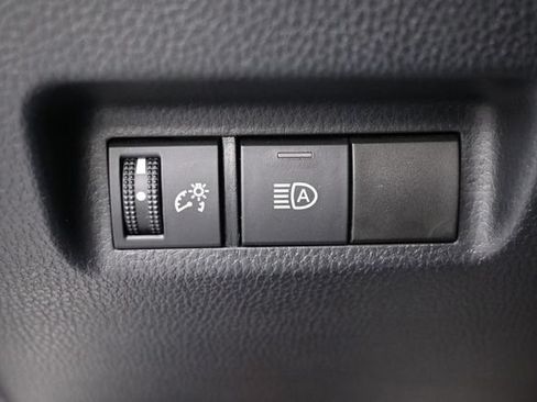 Used 2019 Toyota RAV4 LE w/ Carpet Mat Package FWD image 23