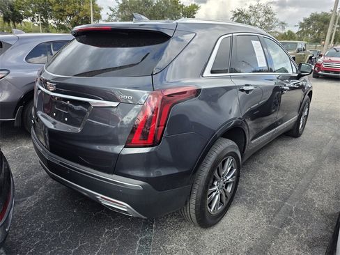 Used 2023 Cadillac XT5 Premium Luxury image 4