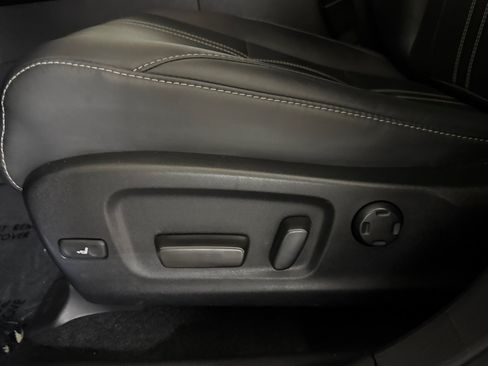 Used 2021 Lexus RX 450h AWD w/ Luxury Package image 15