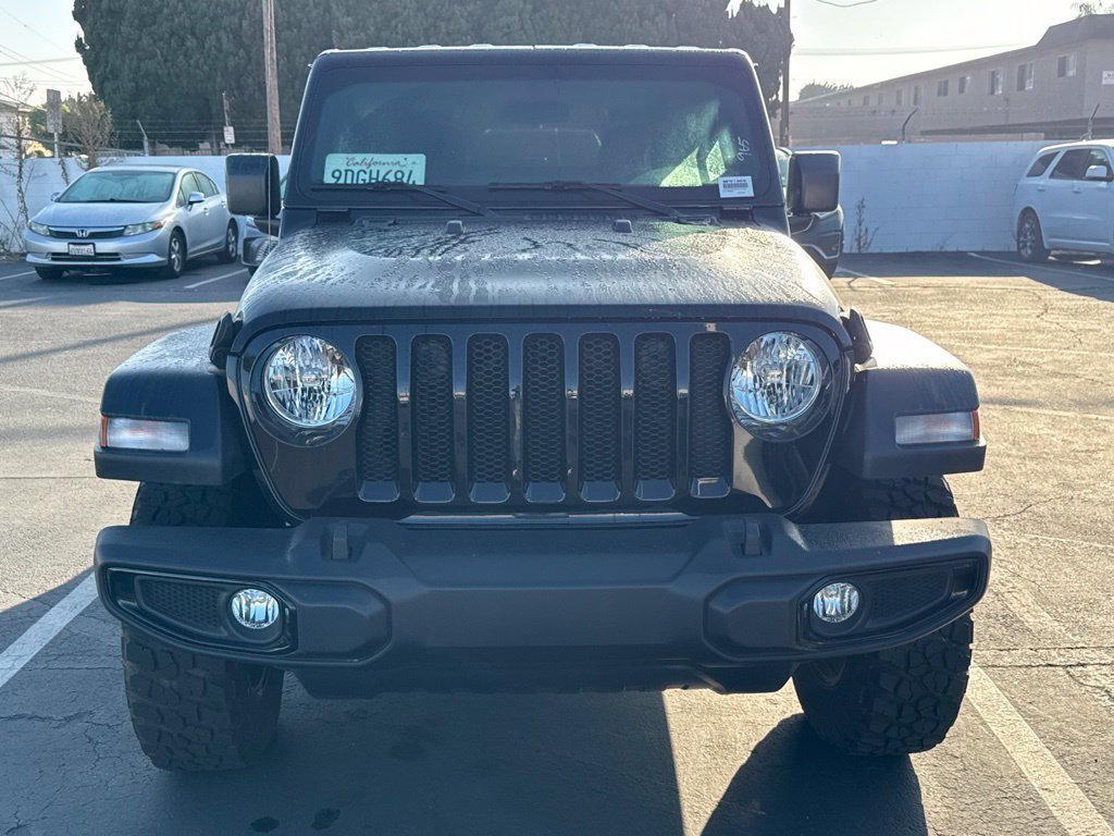 Used 2022 Jeep Wrangler Sport AWD/4WD image 3