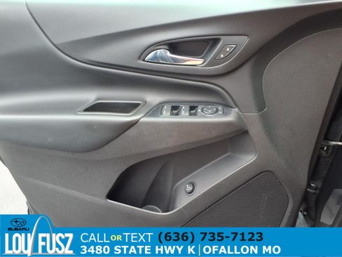 Used 2019 Chevrolet Equinox LT FWD image 21