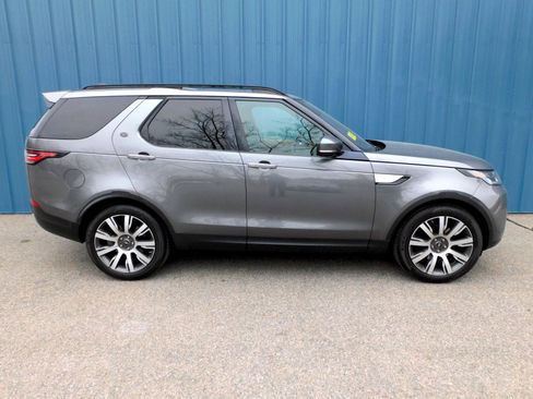 Used 2017 Land Rover Discovery HSE Luxury image 6