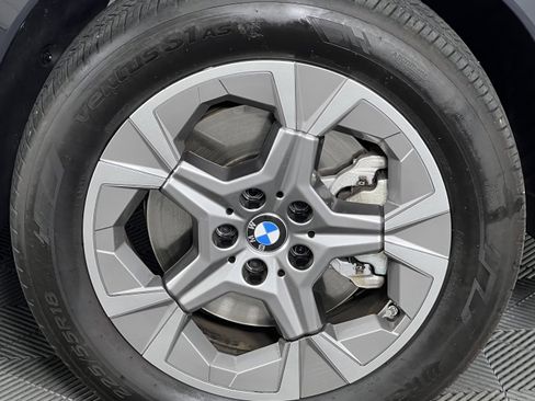 Used 2025 BMW X1 xDrive28i w/ Technology Package AWD/4WD image 15