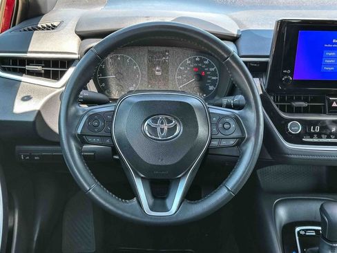 Used 2025 Toyota Corolla SE FWD image 24