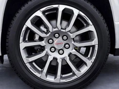 Used 2023 GMC Acadia Denali w/ Denali Ultimate Package AWD/4WD image 30