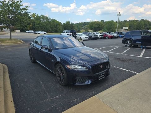 Used 2018 Jaguar XF S RWD image 1