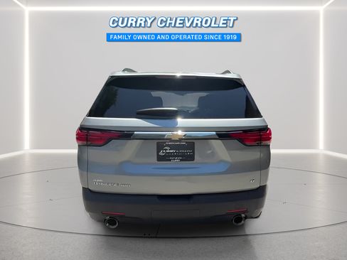 Used 2023 Chevrolet Traverse LT w/ LT Premium Package AWD/4WD image 11