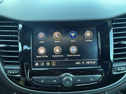 Used 2021 Chevrolet Trax LS FWD image 27