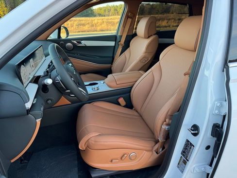 New 2026 Genesis GV80 2.5T Advanced image 19