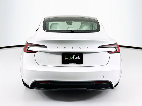 Used 2025 Tesla Model 3 Long Range image 7