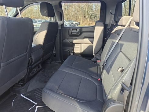 Used 2022 Chevrolet Silverado 1500 LT image 5