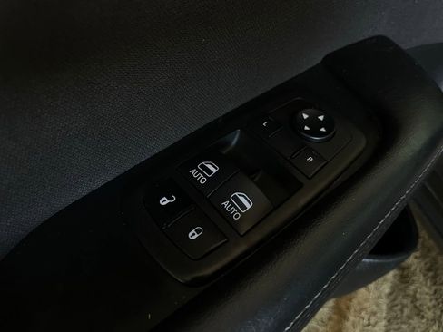 Used 2023 Dodge Challenger SXT RWD image 20