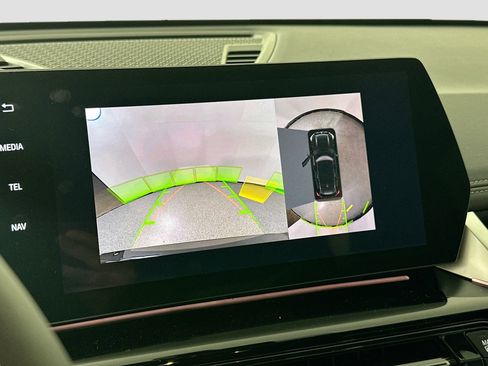 New 2026 BMW X1 xDrive28i w/ Technology Package image 13