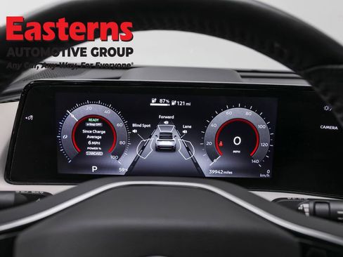 Used 2024 Nissan Ariya AWD image 19