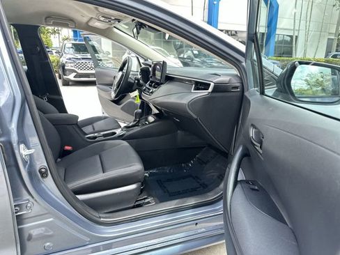 Used 2023 Toyota Corolla LE FWD image 29