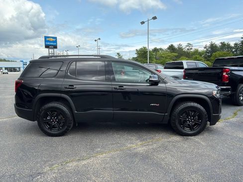 Certified 2023 GMC Acadia AT4 AWD/4WD image 9