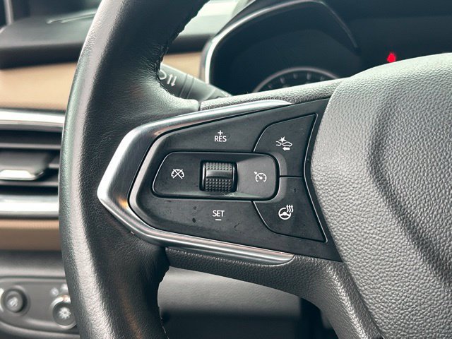 Used 2022 Chevrolet TrailBlazer ACTIV w/ Technology Package FWD image 44