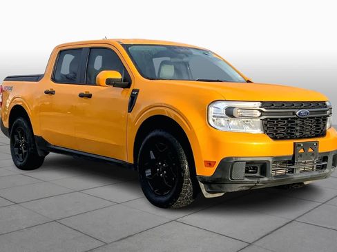 Used 2022 Ford Maverick XLT w/ Equipment Group 300A Standard image 2