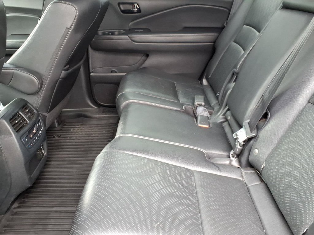 Used 2023 Honda Passport Elite image 12