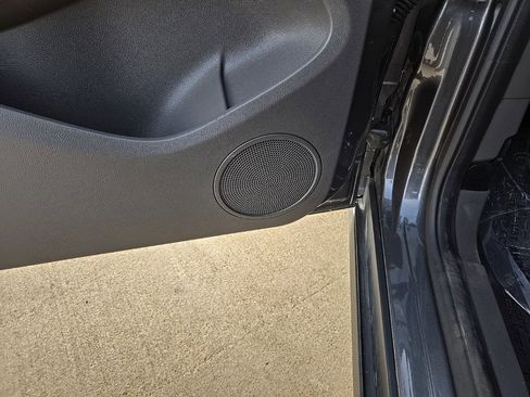 Used 2021 Ford Transit Connect XL image 52