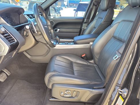 Used 2019 Land Rover Range Rover Sport HSE Dynamic image 14
