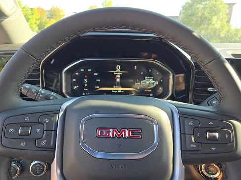 New 2026 GMC Sierra 2500 SLT image 36